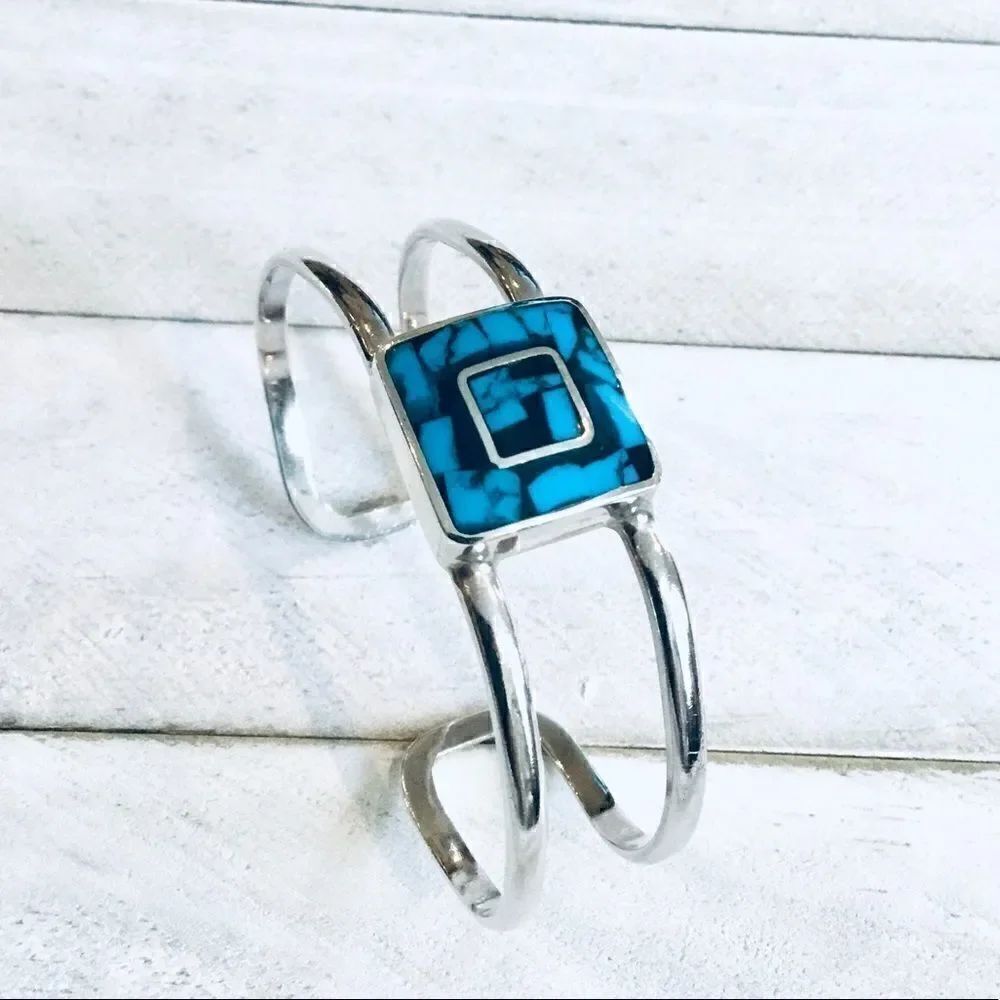 GENUINE TURQUOISE AND 925 SILVER BRACELET